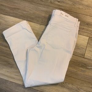 Ella Moss White Mid-Rise Ankle Jeans. Size 12